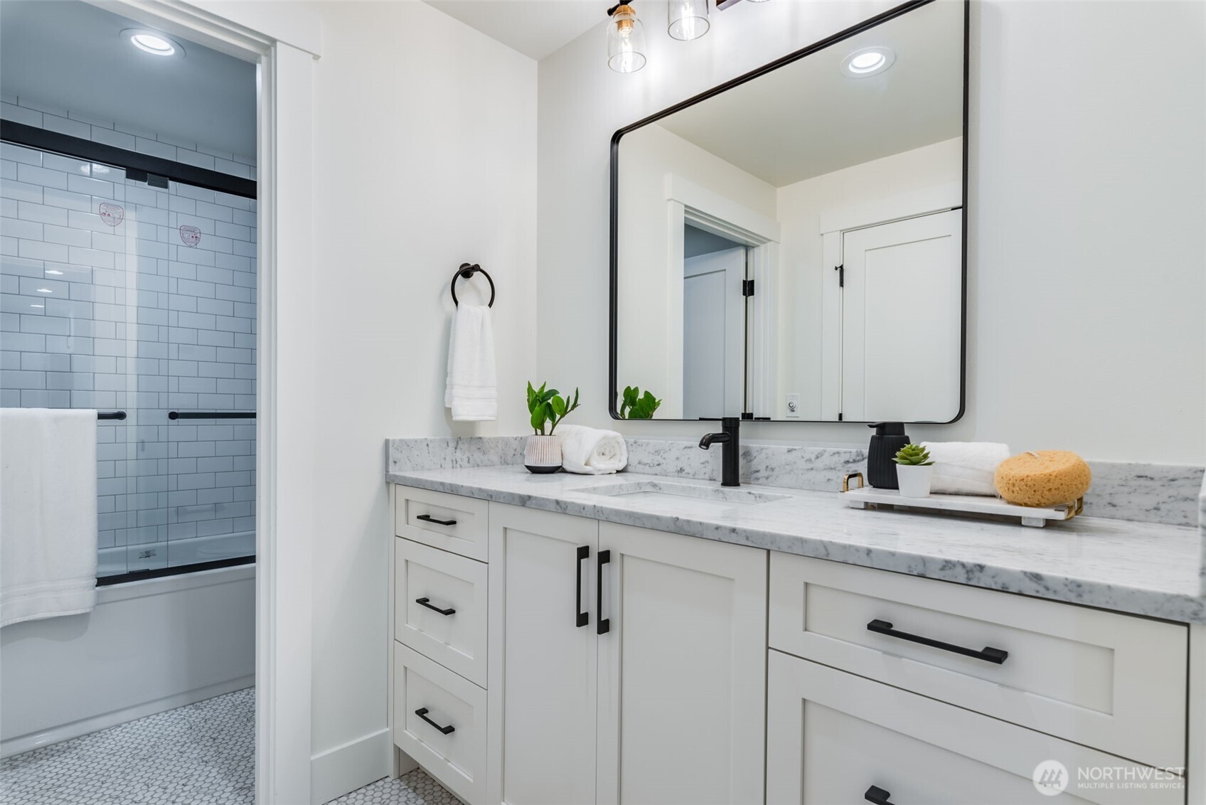 10661 Forbes Creek Drive , Kirkland, WA 98033