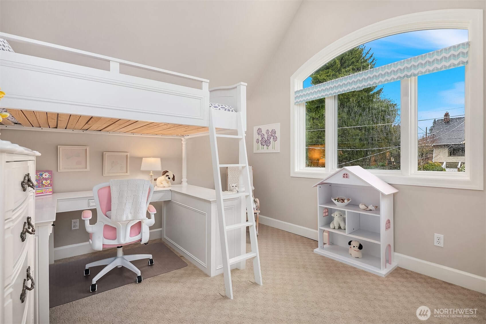 4721 45th Avenue NE, Seattle, WA 98105