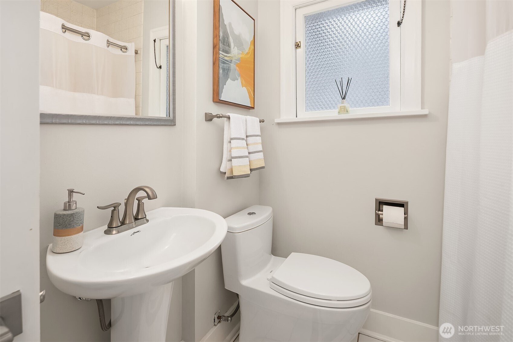 4721 45th Avenue NE, Seattle, WA 98105