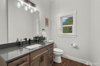 831 N Lawrence Street , Tacoma, WA 98406 - Photo 13