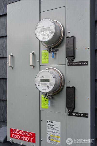 831 N Lawrence Street , Tacoma, WA 98406 - Photo 36