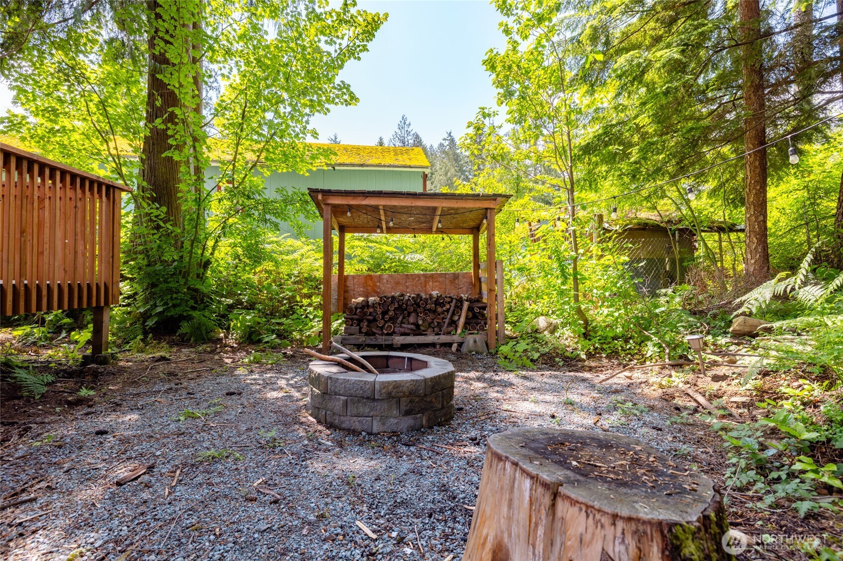 8471 Golden Valley Drive , Maple Falls, WA 98266