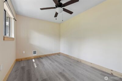 8471 Golden Valley Drive , Maple Falls, WA 98266 - Photo 29