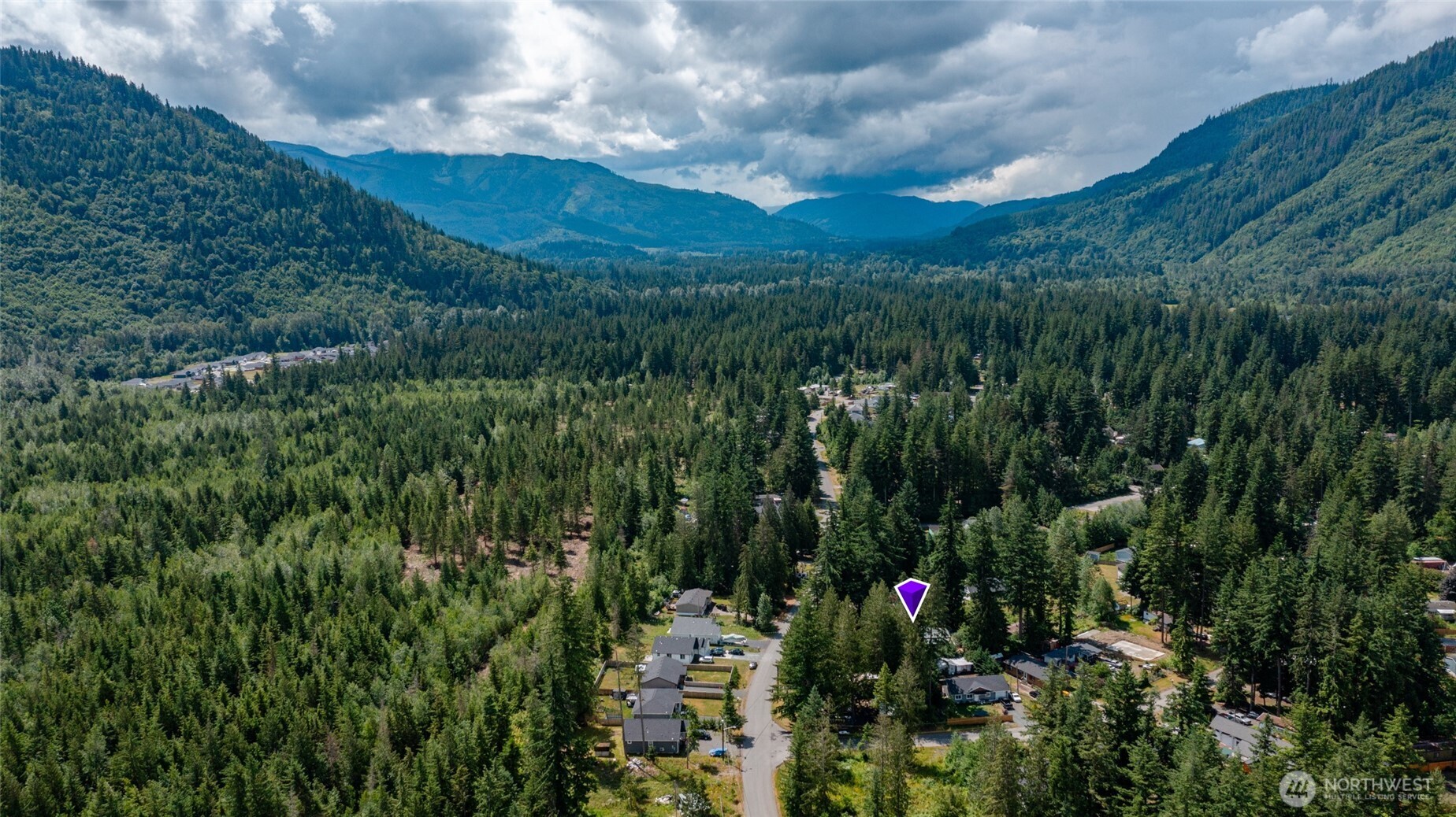 8471 Golden Valley Drive , Maple Falls, WA 98266