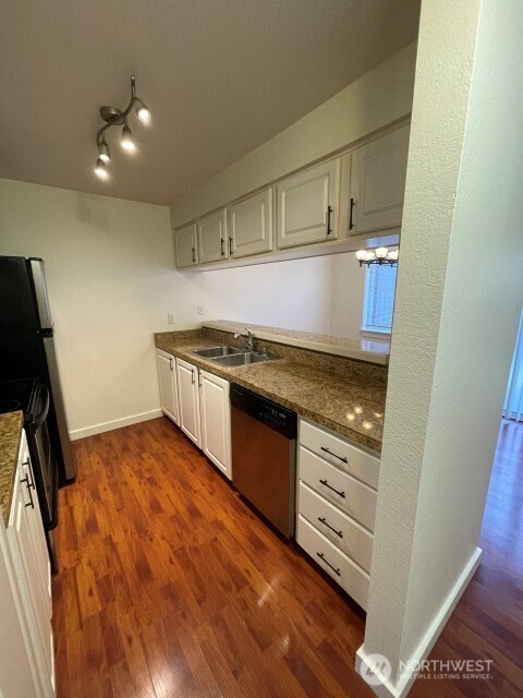 412 Center Road #D5, Everett, WA 98204