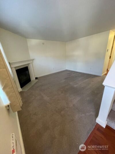 412 Center Road #D5, Everett, WA 98204 - Photo 4