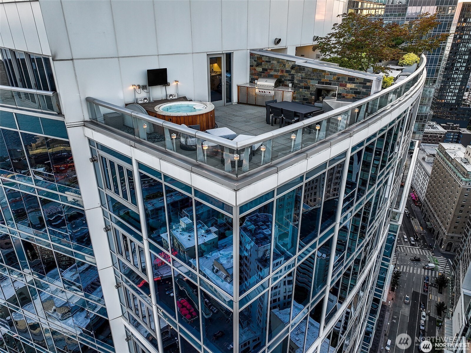 1521 2nd Avenue #3801, Seattle, WA 98101