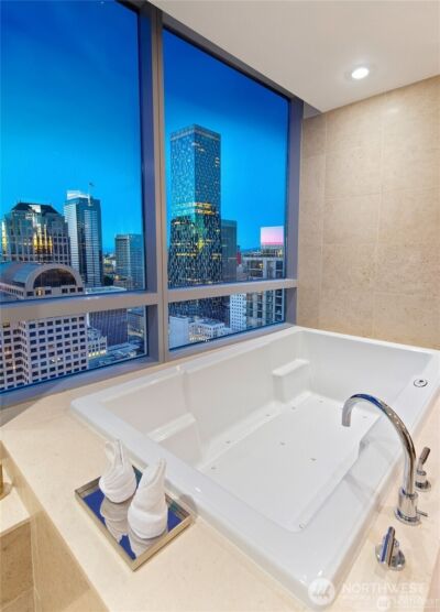 1521 2nd Avenue #3801, Seattle, WA 98101 - Photo 33