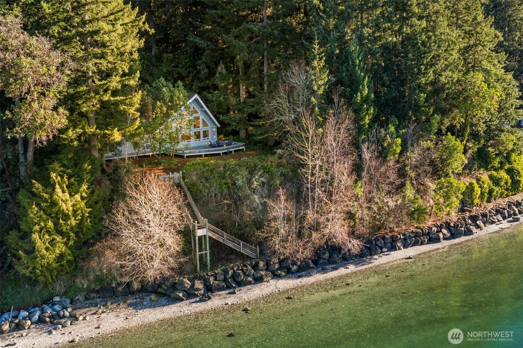 16273 Reitan Road NE, Bainbridge Island, WA 98110