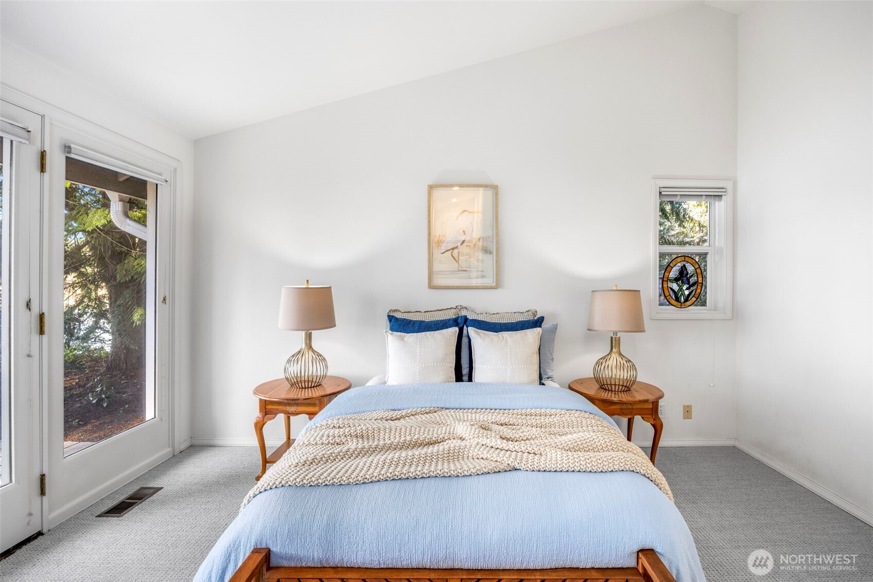 16273 Reitan Road NE, Bainbridge Island, WA 98110