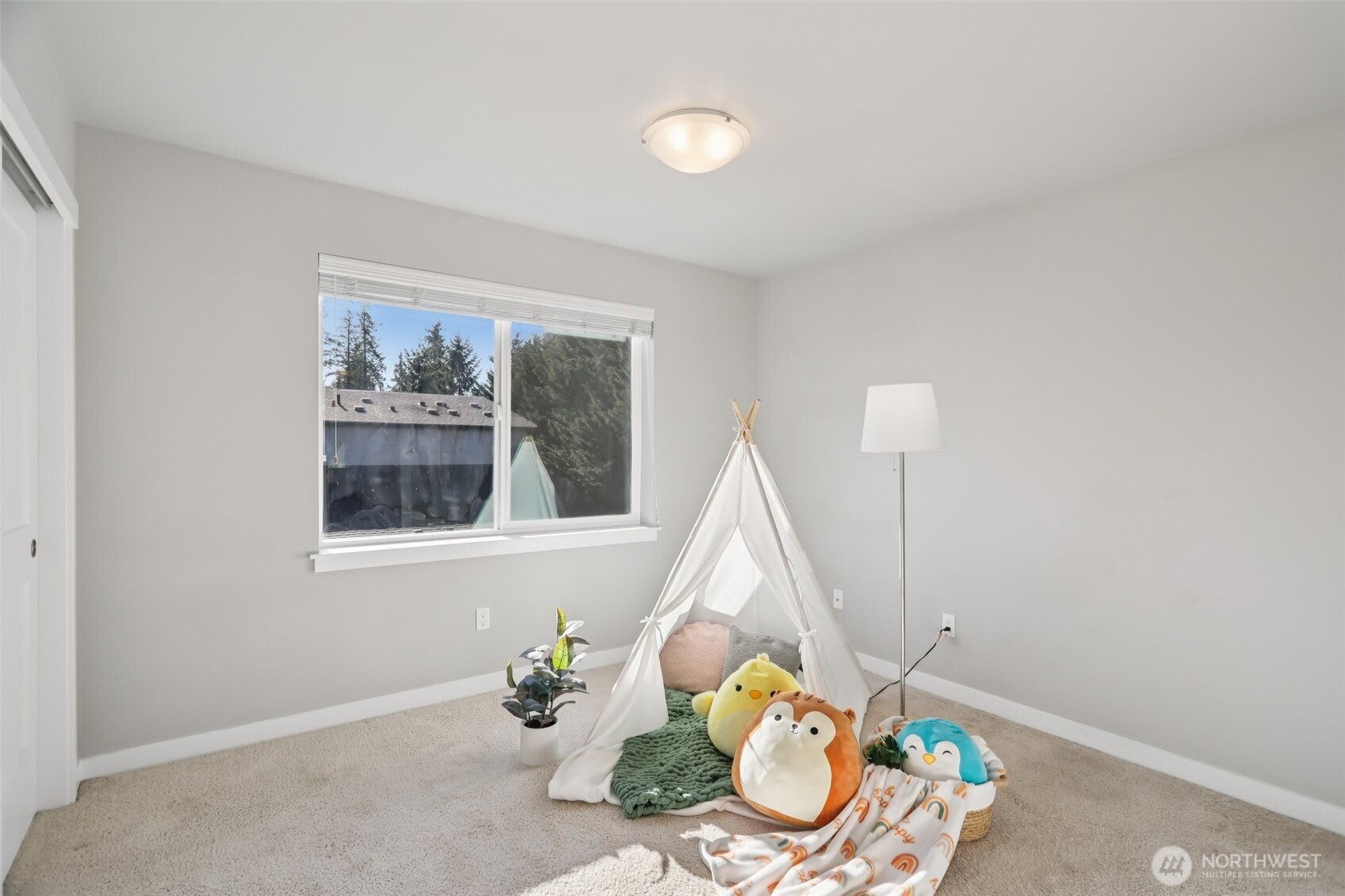 3230 148th Street SW #C2, Lynnwood, WA 98087