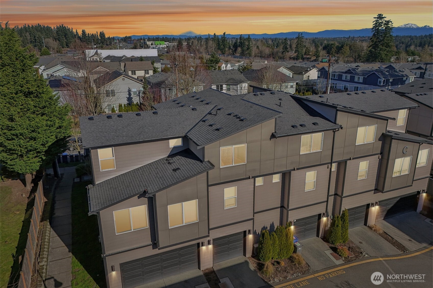 3230 148th Street SW #C2, Lynnwood, WA 98087