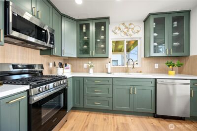 418 W Main , Puyallup, WA 98371-5324 - Photo 11