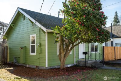 418 W Main , Puyallup, WA 98371-5324 - Photo 24