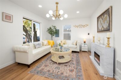 418 W Main , Puyallup, WA 98371-5324 - Photo 6