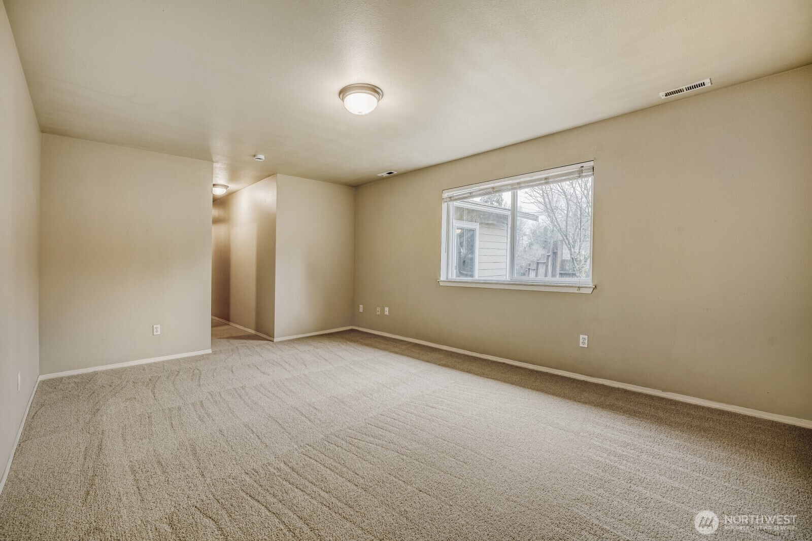 13421 Des Moines Memorial Drive S, Burien, WA 98168