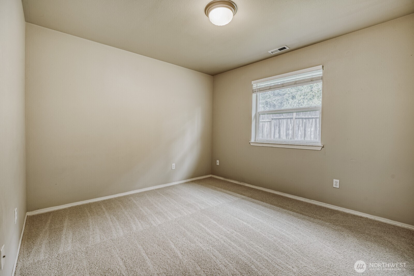 13421 Des Moines Memorial Drive S, Burien, WA 98168