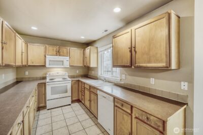 13421 Des Moines Memorial Drive S, Burien, WA 98168 - Photo 5