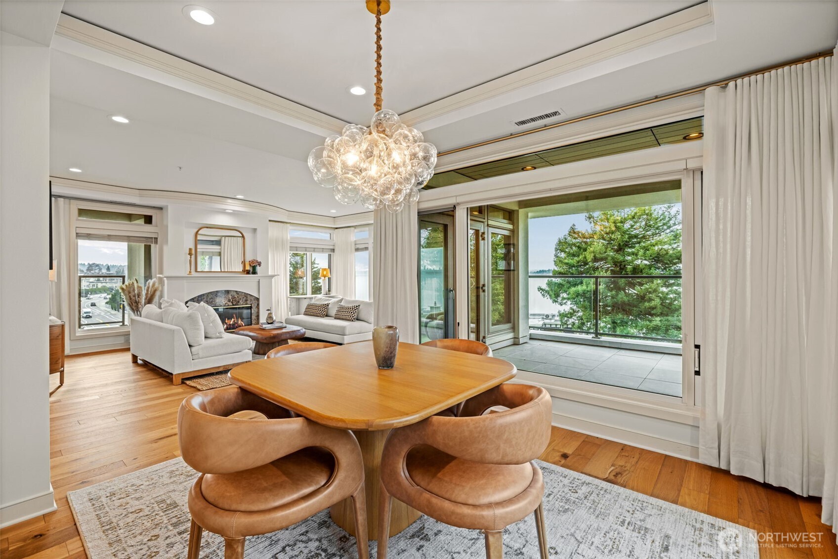 225 2nd Street S #D4, Kirkland, WA 98033