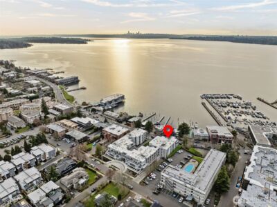 225 2nd Street S #D4, Kirkland, WA 98033 - Photo 2