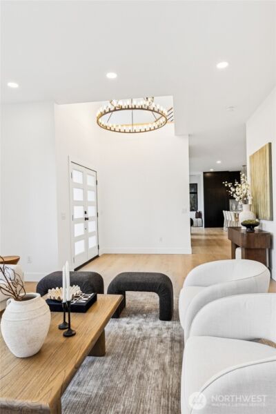 3695 122nd Avenue SE, Bellevue, WA 98006 - Photo 14