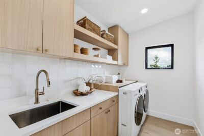 3695 122nd Avenue SE, Bellevue, WA 98006 - Photo 24