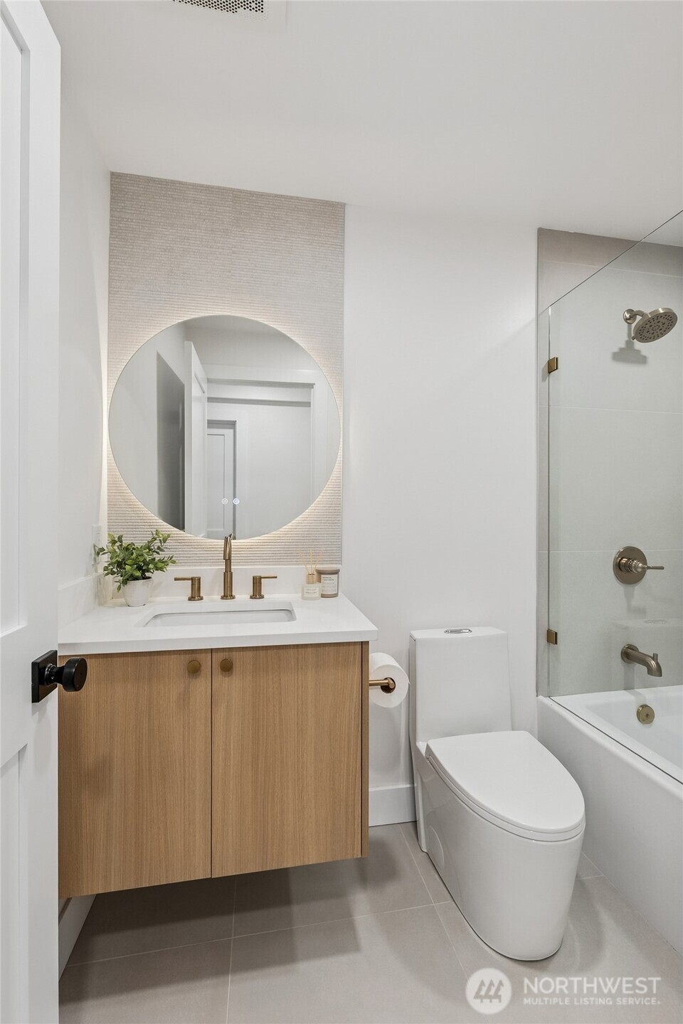 3695 122nd Avenue SE, Bellevue, WA 98006