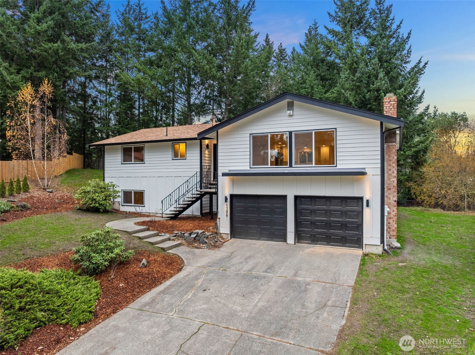 5208 66th Avenue W, University Place, WA 98467