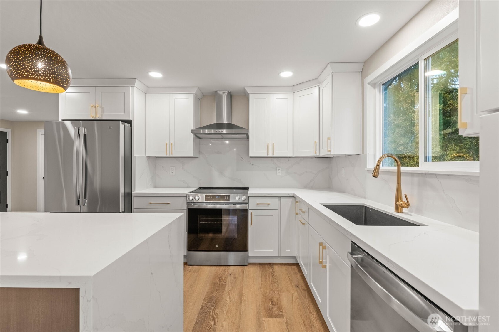 5208 66th Avenue W, University Place, WA 98467