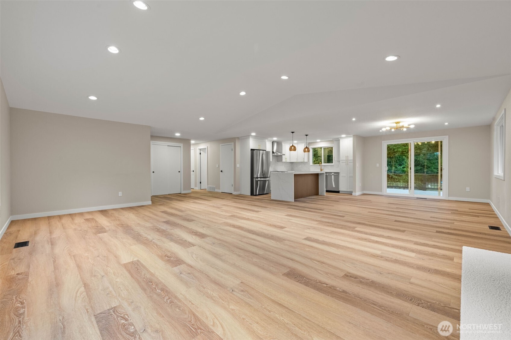 5208 66th Avenue W, University Place, WA 98467