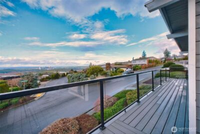 13901 Somerset Lane SE, Bellevue, WA 98006 - Photo 28