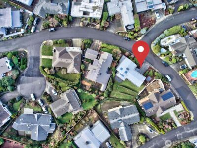 13901 Somerset Lane SE, Bellevue, WA 98006 - Photo 30