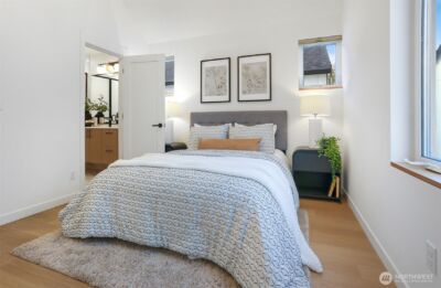 10344 Wallingford Avenue N, Seattle, WA 98133 - Photo 18