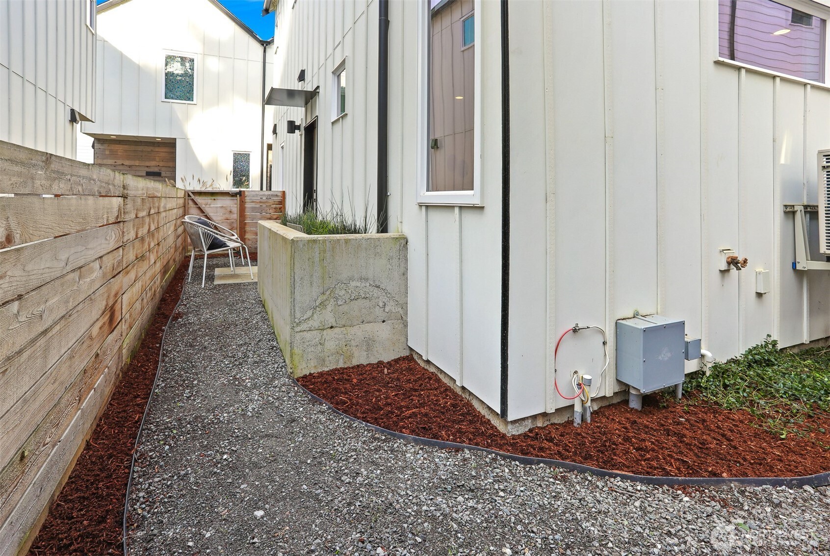 10344 Wallingford Avenue N, Seattle, WA 98133