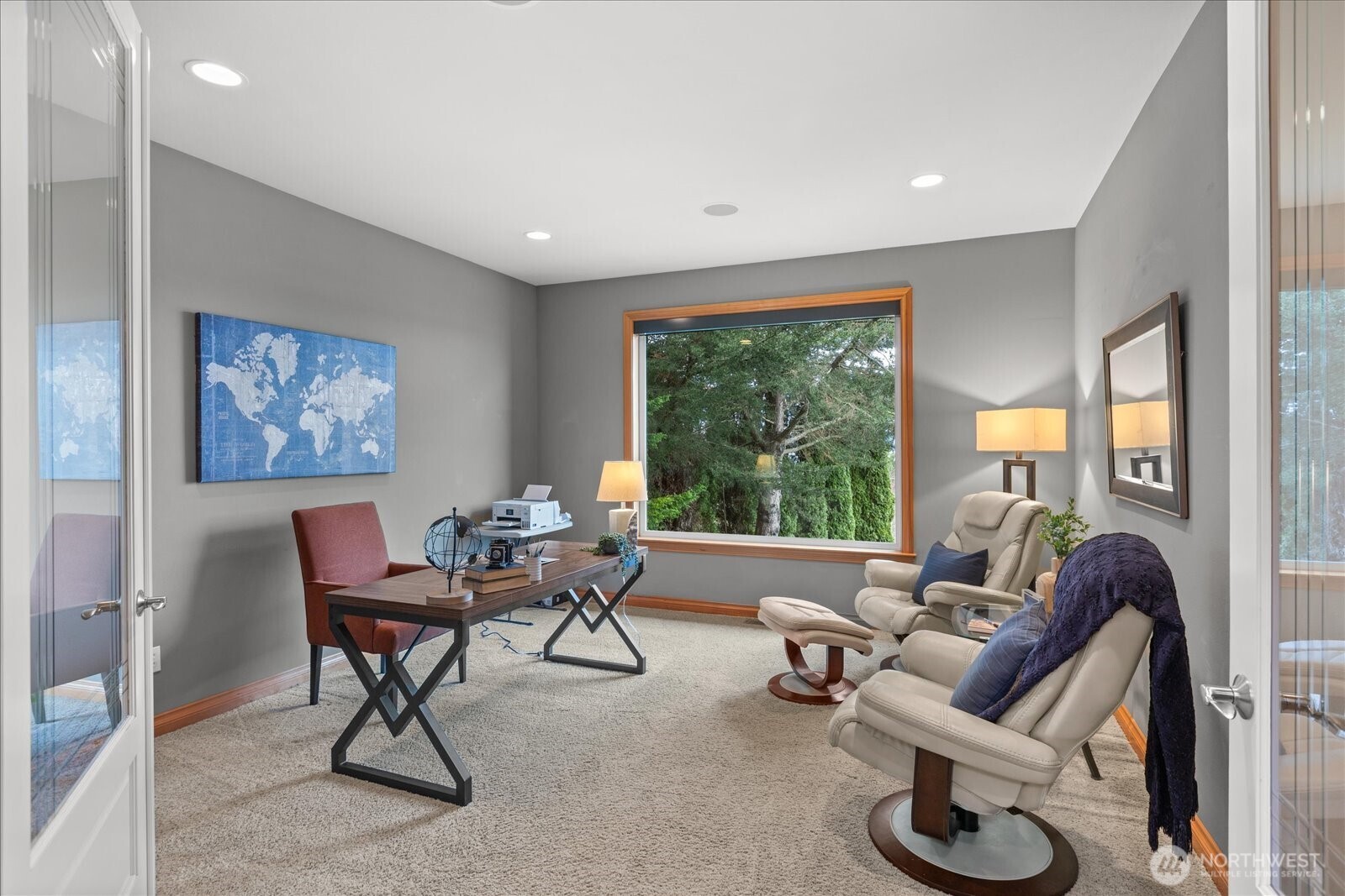 603 Washington Avenue , Mukilteo, WA 98275-2215