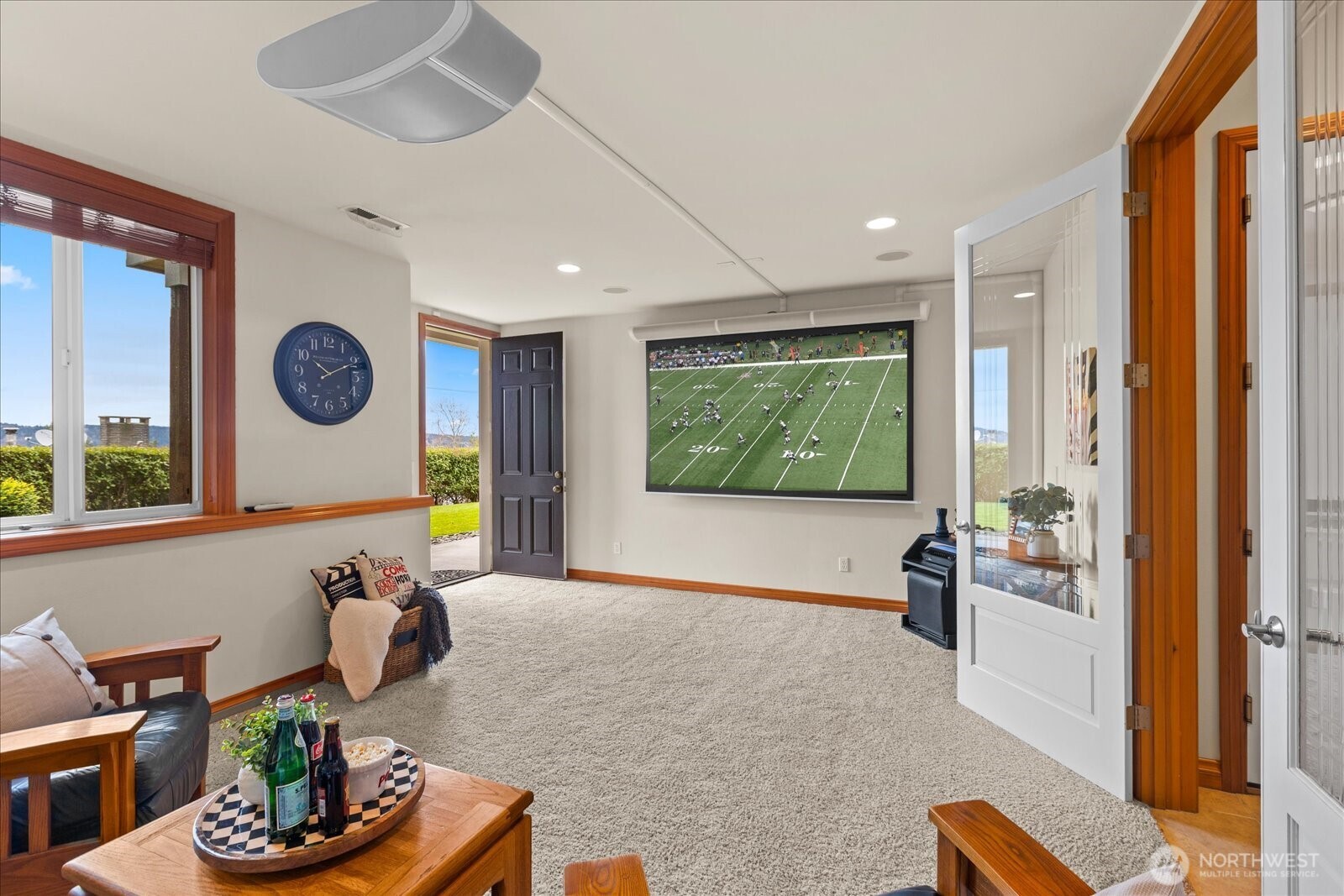 603 Washington Avenue , Mukilteo, WA 98275-2215