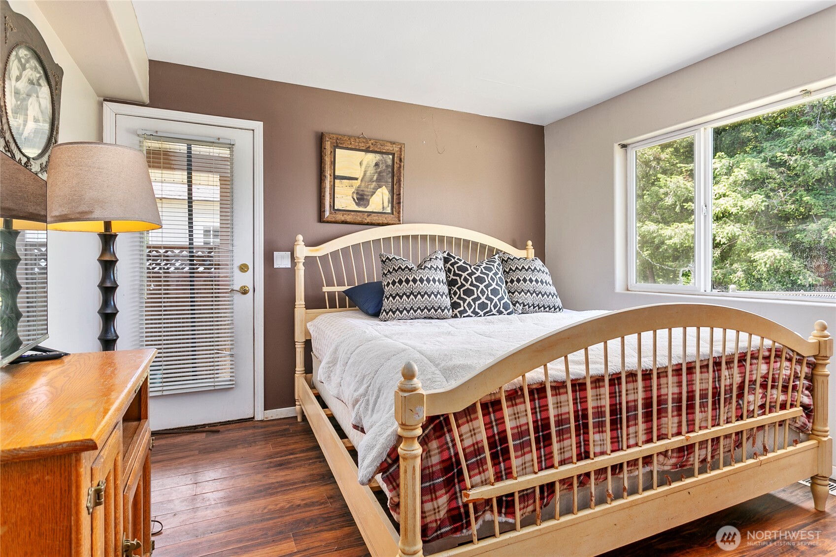 2176 Burk Road , Blaine, WA 98230