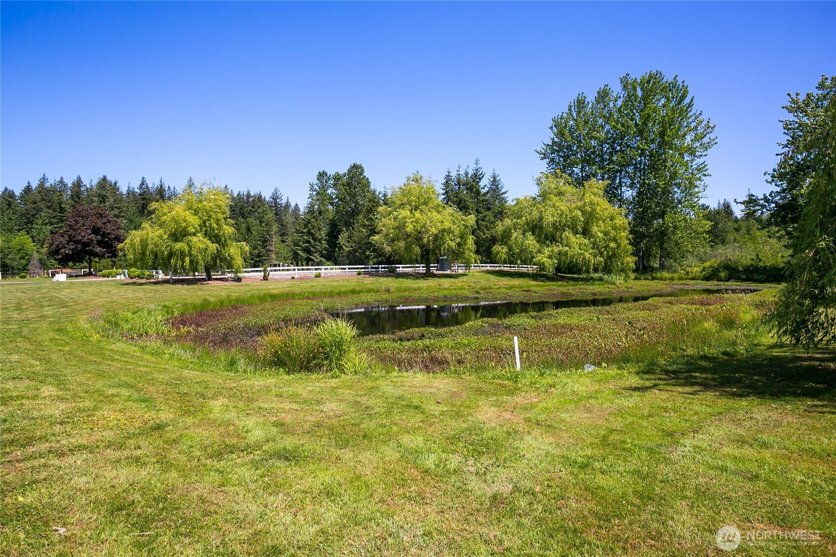 2176 Burk Road , Blaine, WA 98230