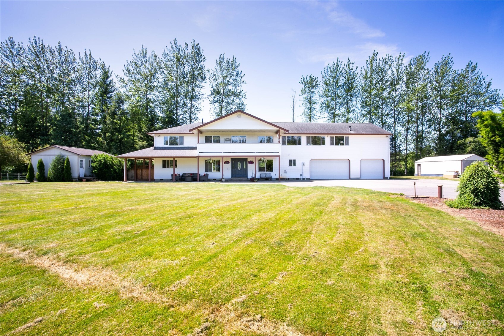 2176 Burk Road , Blaine, WA 98230