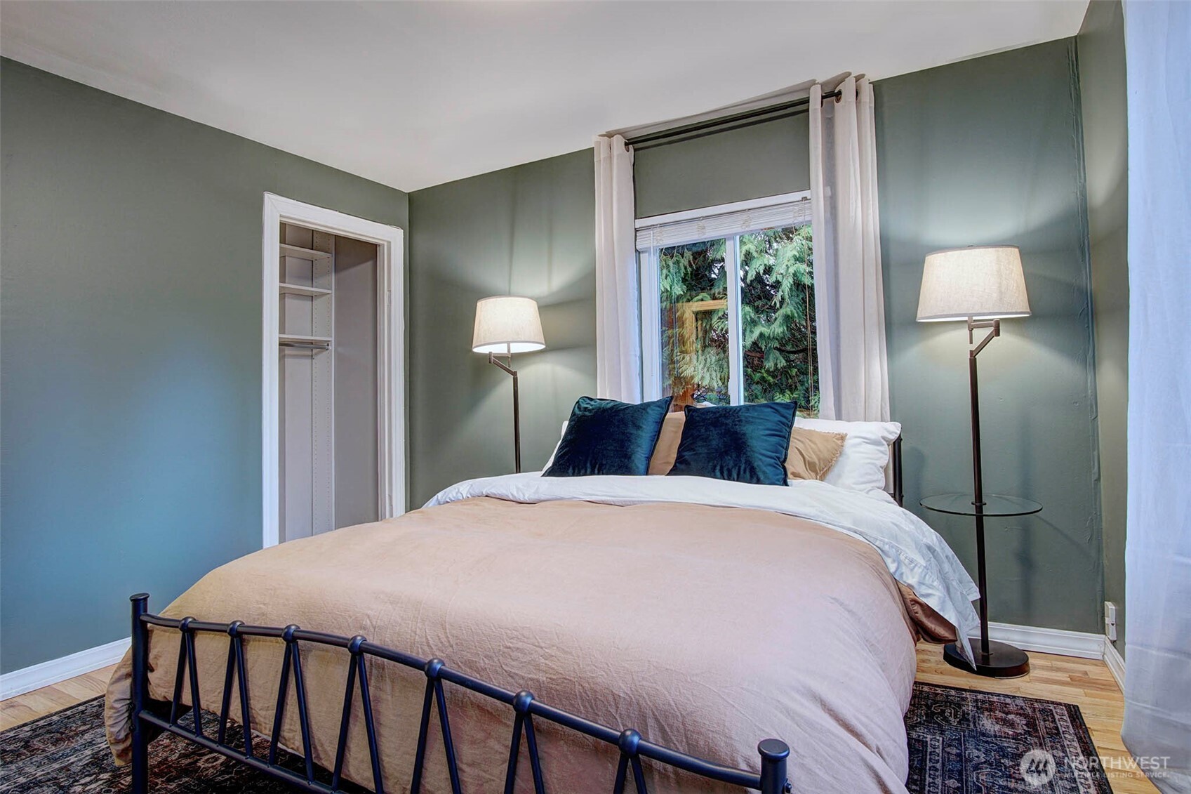 10026 4th Avenue SW, Seattle, WA 98146