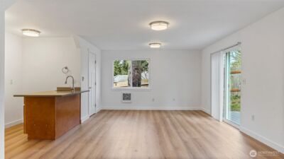 5909 Glenwood Avenue , Everett, WA 98203 - Photo 14