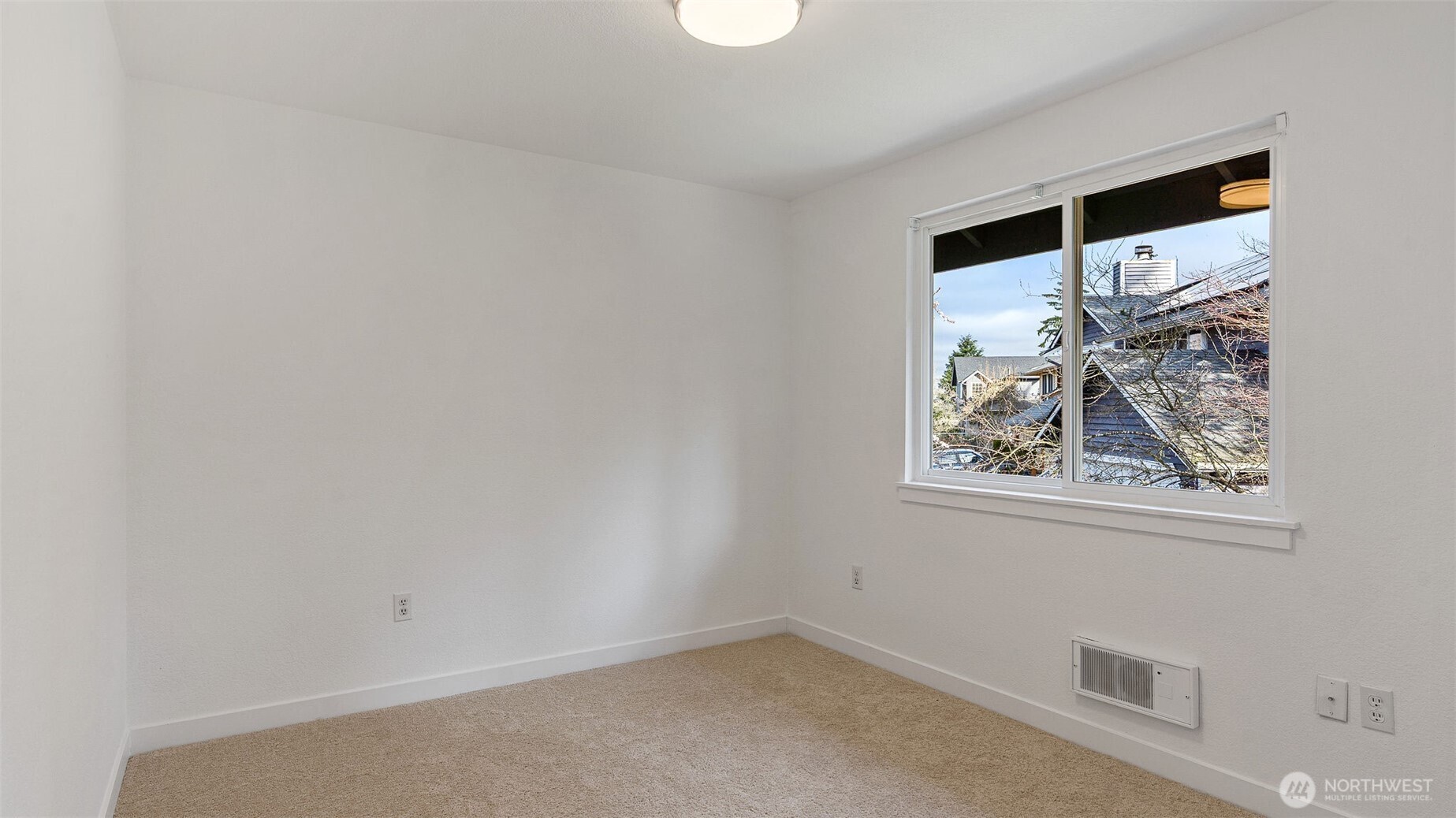 5909 Glenwood Avenue , Everett, WA 98203