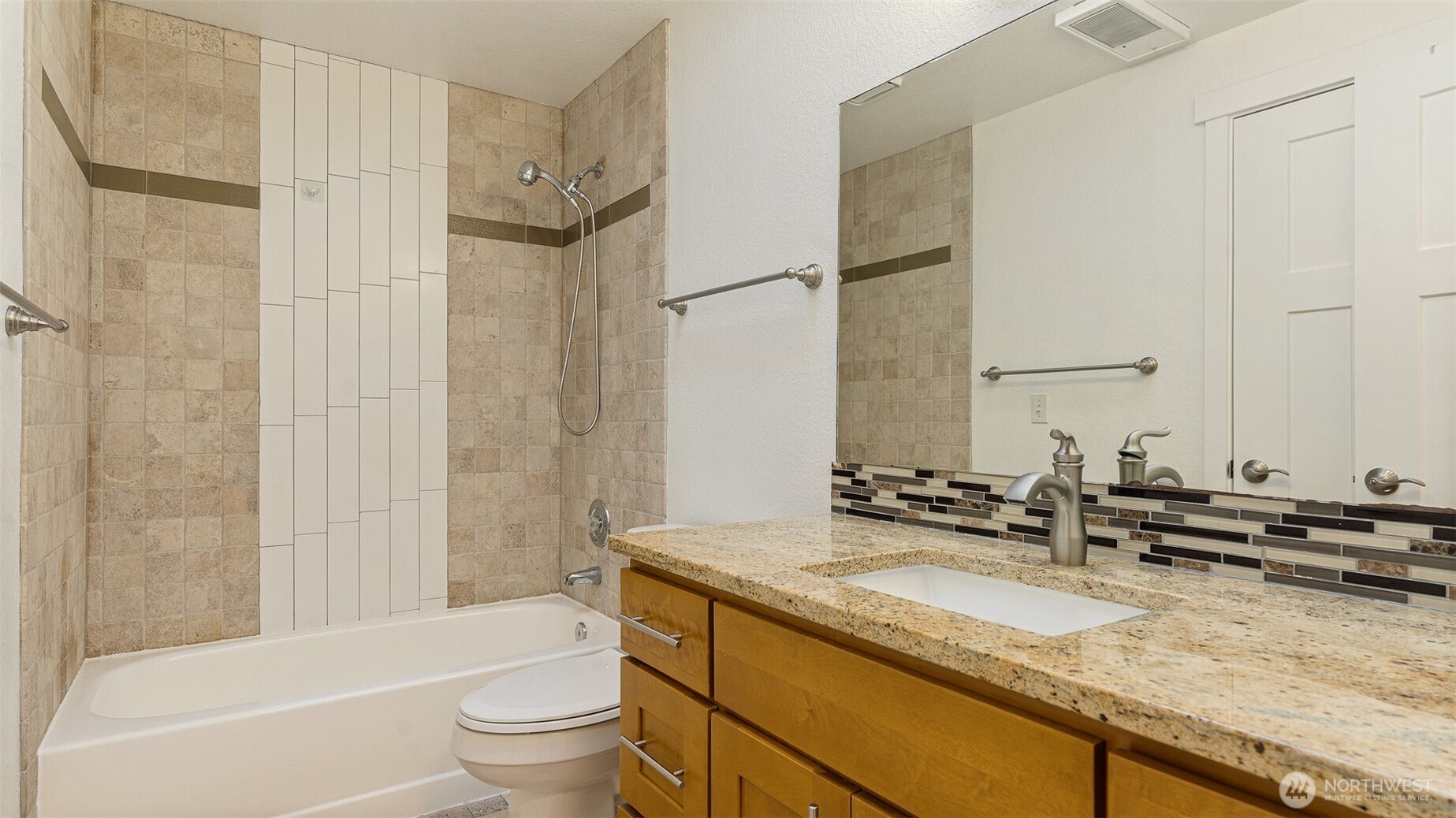 5909 Glenwood Avenue , Everett, WA 98203