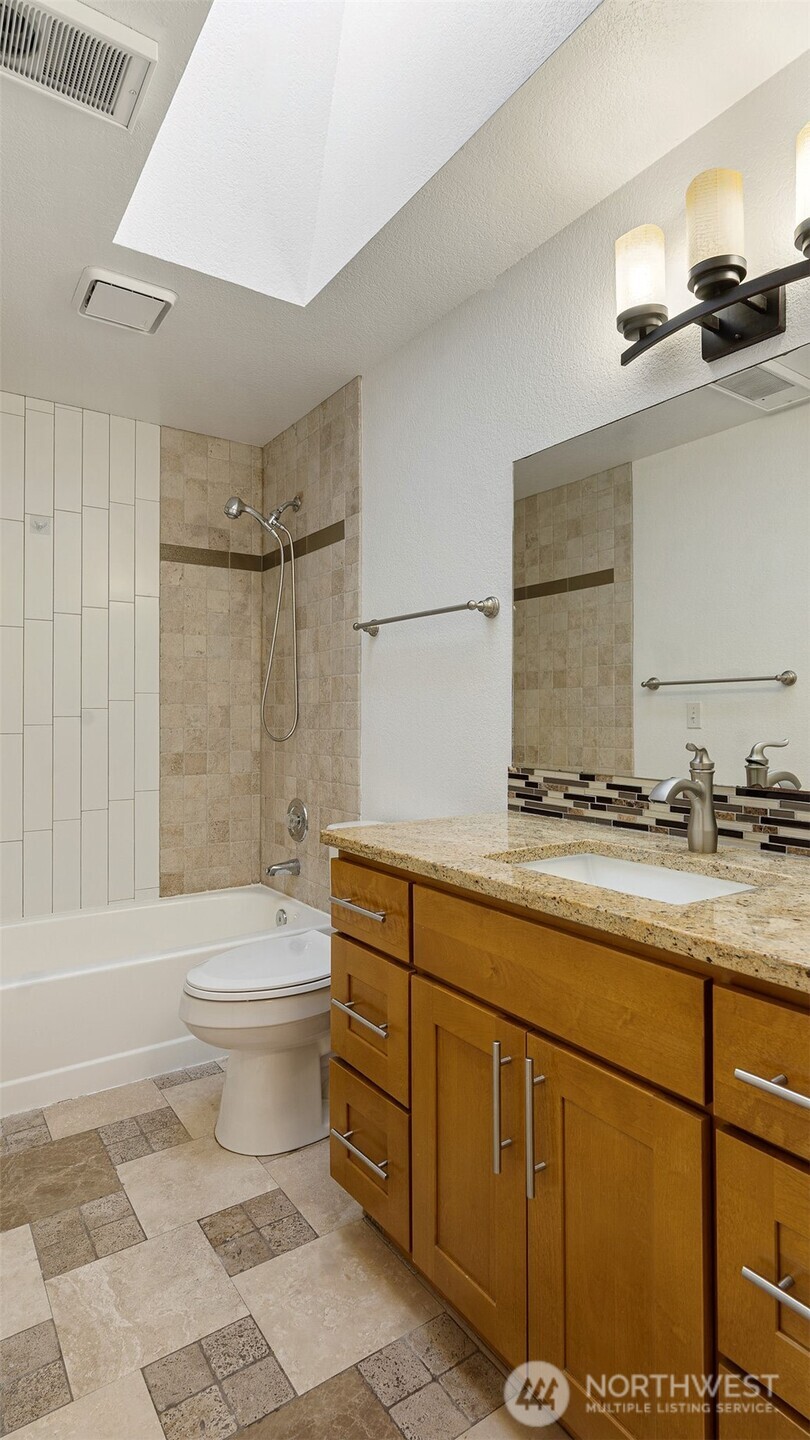 5909 Glenwood Avenue , Everett, WA 98203