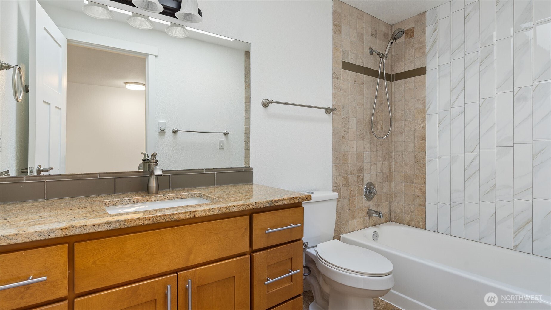 5909 Glenwood Avenue , Everett, WA 98203