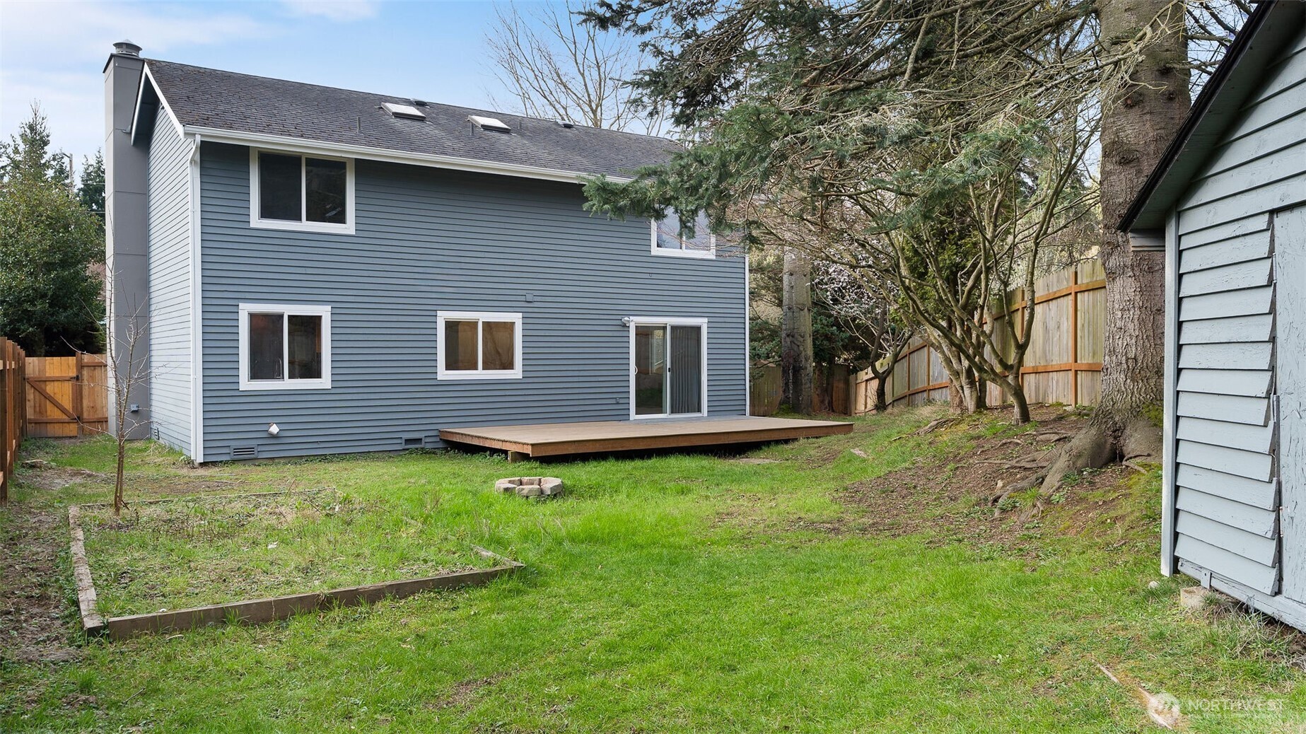 5909 Glenwood Avenue , Everett, WA 98203