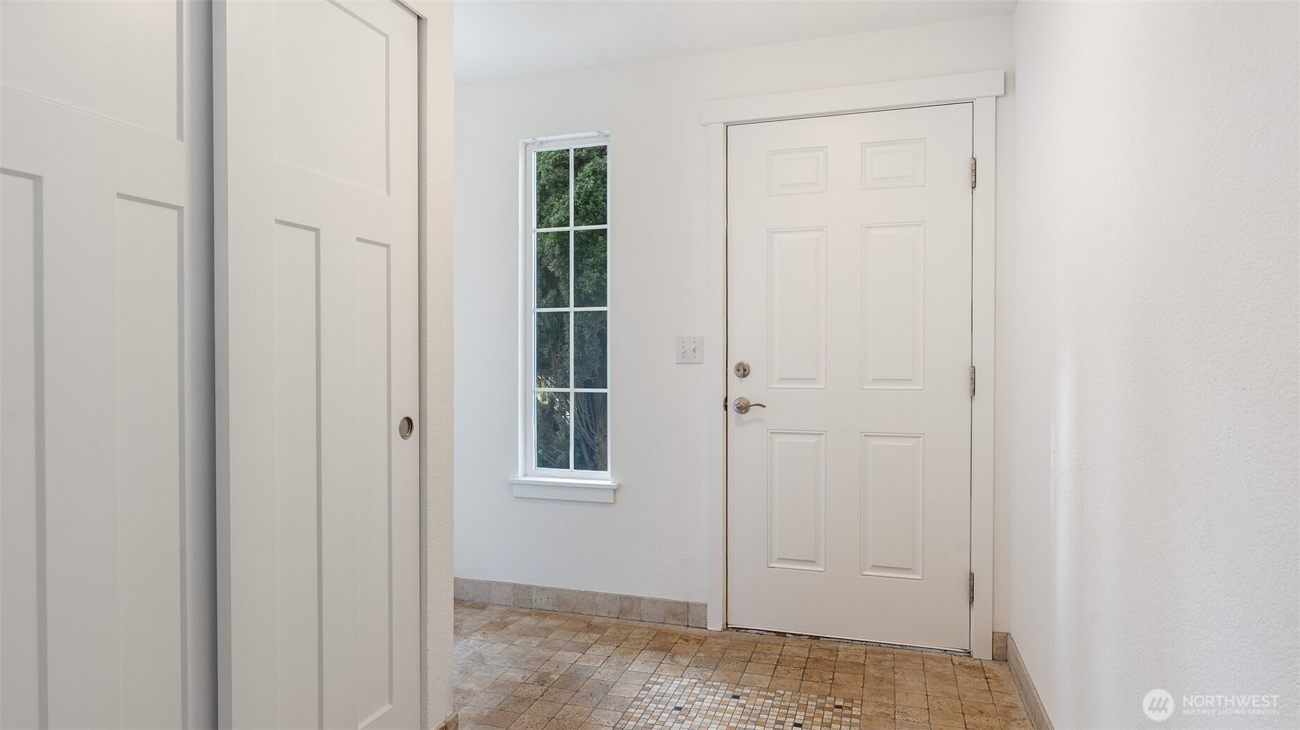 5909 Glenwood Avenue , Everett, WA 98203