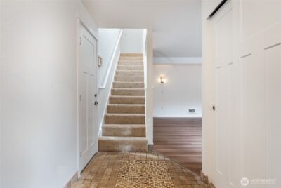 5909 Glenwood Avenue , Everett, WA 98203 - Photo 9