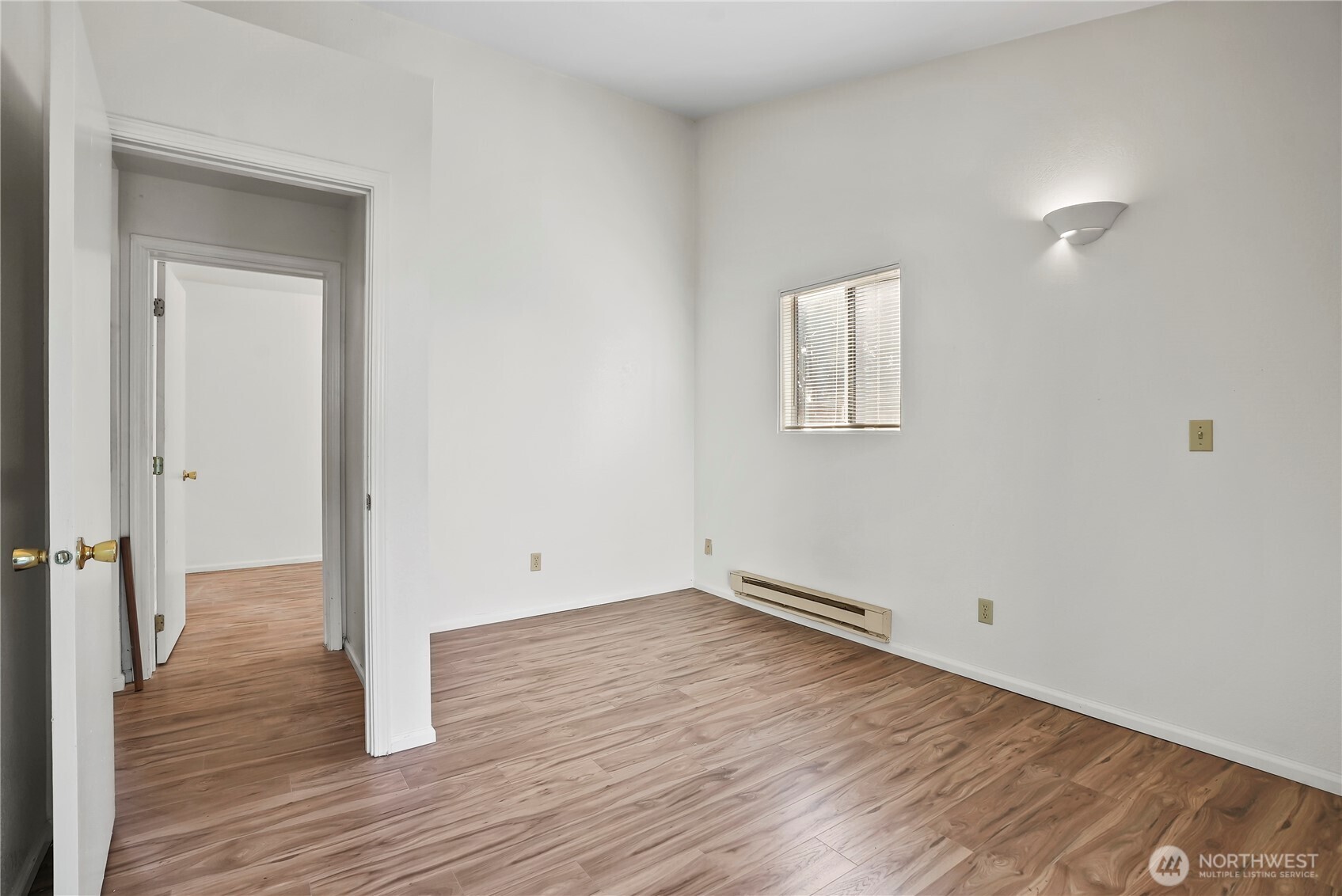 2524 NE 130th Street , Seattle, WA 98125