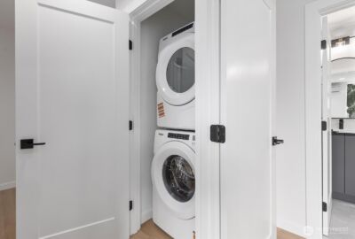 3118 Queen Anne Avenue N, Seattle, WA 98119 - Photo 27